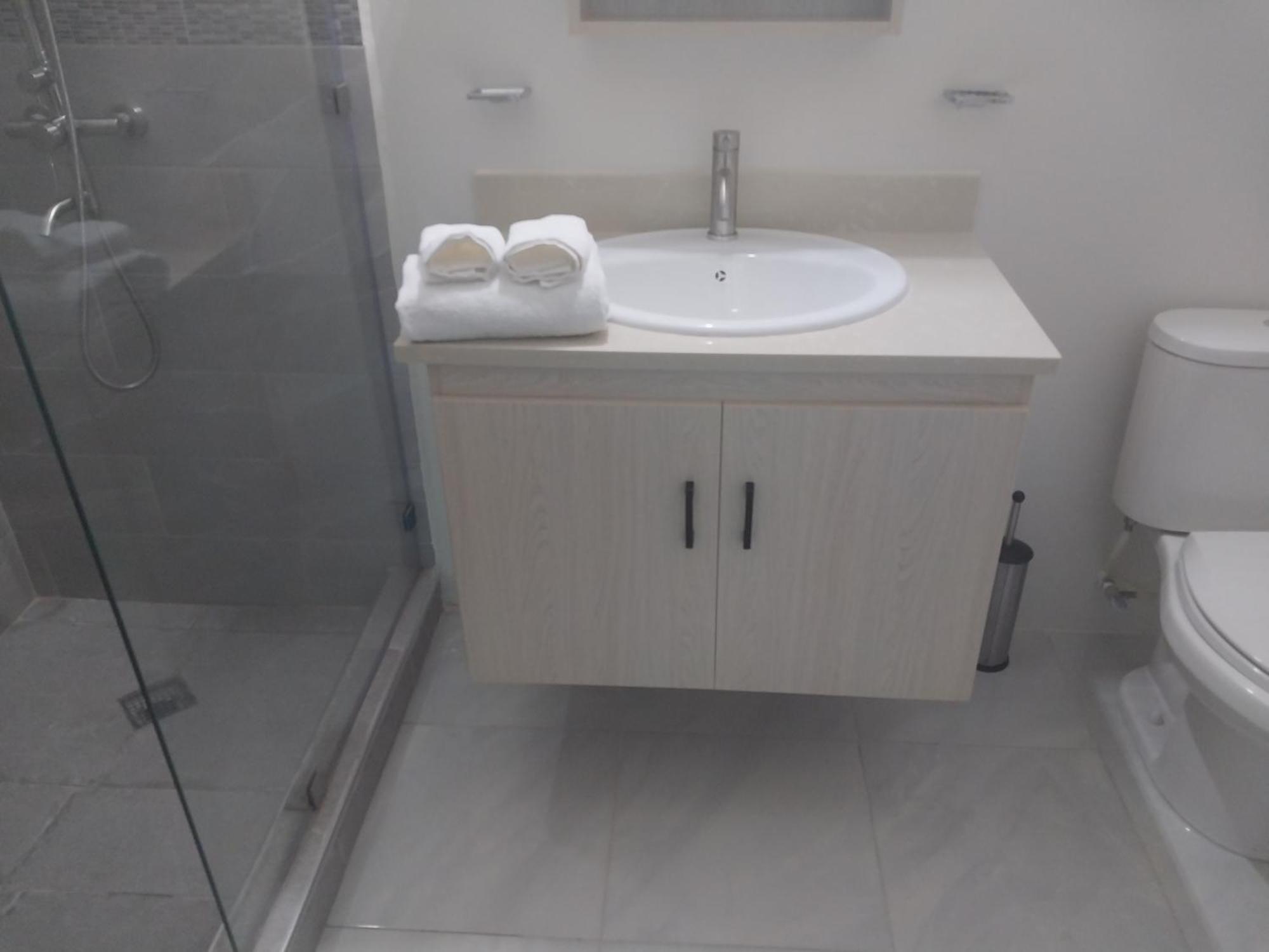 Debs Cozy Cove Villa Discovery Bay Bagian luar foto